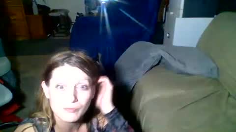 Snapshot of likerightnow chatting on 04-27-26, 10:57 likerightnow online show from 04-27-26, 10:57