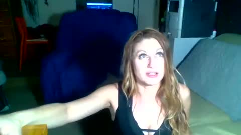 Snapshot of likerightnow chatting on 05-17-26, 08:34 likerightnow online show from 05-17-26, 08:34