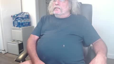 likesgirls2 online show from 01-03-25, 06:57