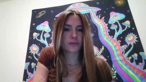 lil_bit_midnightmuse online show from 10-16-25, 08:15