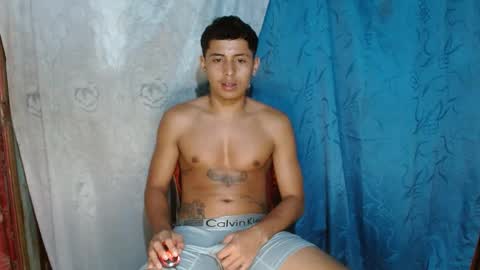lil_condor_baby online show from 10-03-25, 01:24