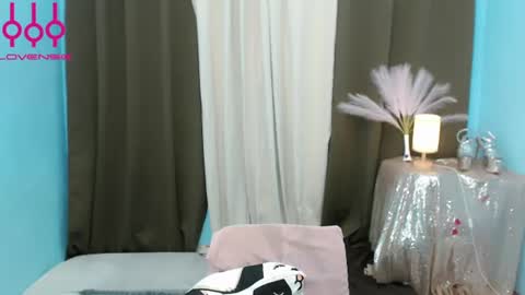 Snapshot of lil_fantacy chatting on 07-08-26, 02:16 LILY online show from 07-08-26, 02:16