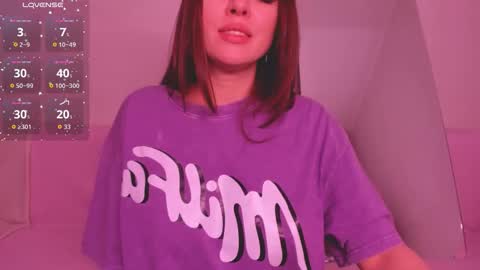 Snapshot of lil_foxy999 chatting on 02-17-26, 01:51 Alisa online show from 02-17-26, 01:51