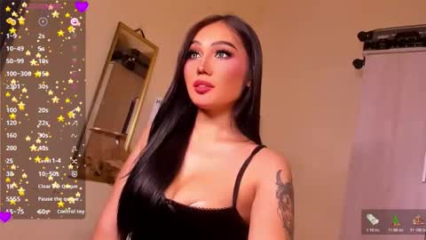 Snapshot of lil_m1ss_silly chatting on 11-30-25, 01:31 Miss Lily online show from 11-30-25, 01:31