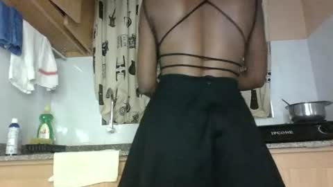 Snapshot of lil_paula chatting on 07-01-26, 10:50 serenity online show from 07-01-26, 10:50