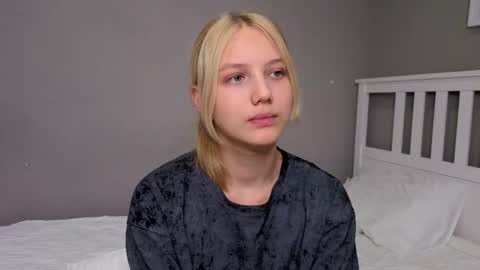 Emma online show from 10-28-25, 10:19