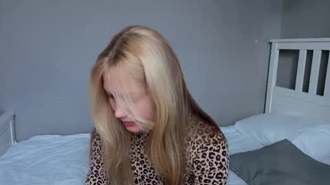 Emma online show from 11-01-25, 08:05