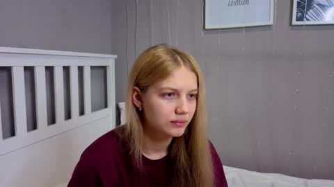 Emma online show from 03-07-26, 03:14