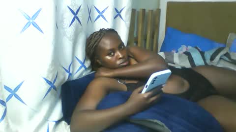 Snapshot of lil_wamboi chatting on 05-16-26, 08:18 lil_wamboi online show from 05-16-26, 08:18