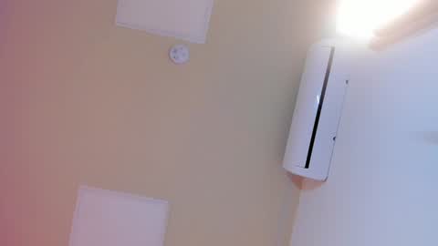 L I L A   online show from 12-31-24, 03:34