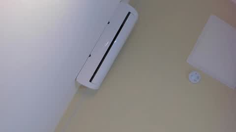 L I L A   online show from 01-14-25, 11:58