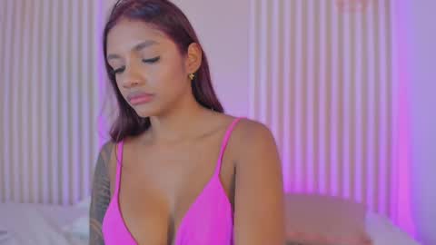 L I L A   online show from 02-20-25, 11:21