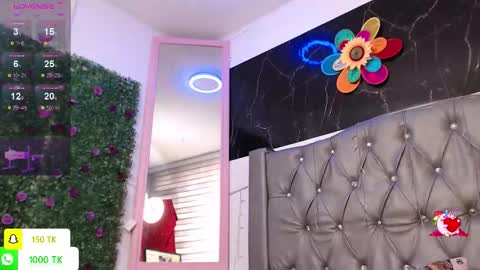   online show from 12-22-25, 03:31