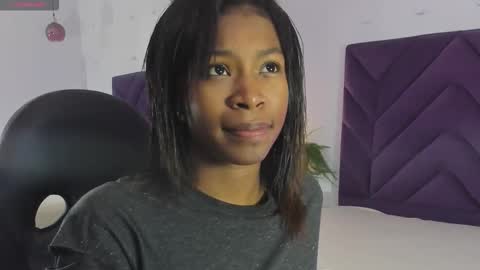 Snapshot of lilabeily chatting on 01-13-26, 07:41 lila bailey online show from 01-13-26, 07:41