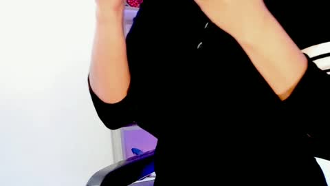 Lilah Sweet online show from 02-09-25, 01:25