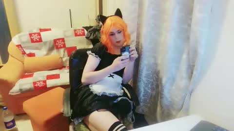 lilah_ts online show from 10-16-25, 11:44