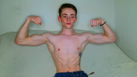 Snapshot of lilbearxxxx chatting on 06-14-26, 10:23 lilbearxxxx online show from 06-14-26, 10:23