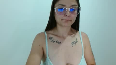 Valeri Villalobos  IG villa lobosvaleri online show from 03-31-26, 02:24