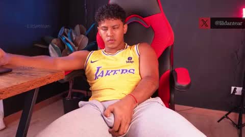 Dante online show from 01-17-26, 11:37