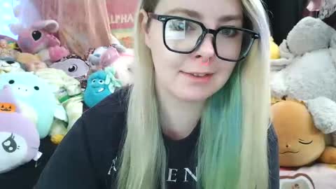 Snapshot of lilemmy1999 chatting on 01-20-25, 05:27 emily ryanson online show from 01-20-25, 05:27