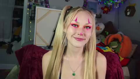 LilSquirt online show from 11-04-25, 07:13