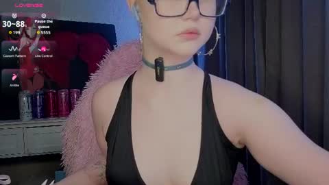 Snapshot of lilhornyprincess chatting on 07-27-26, 05:36 Nika and Lori online show from 07-27-26, 05:36