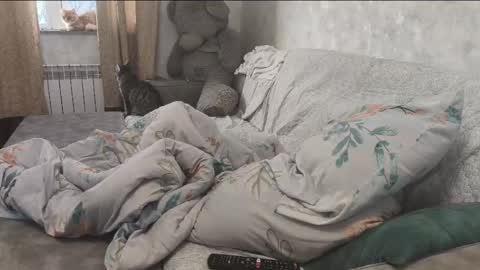 Snapshot of lili28055 chatting on 12-18-25, 10:54 Lili online show from 12-18-25, 10:54