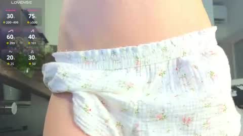 Snapshot of lili__roze_ chatting on 07-02-26, 05:13 lili__roze_ online show from 07-02-26, 05:13