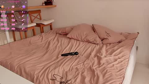 Lilith Nickol online show from 11-27-25, 07:43