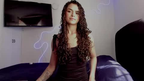 Snapshot of lili_evanss chatting on 05-26-26, 02:57 lili_evanss online show from 05-26-26, 02:57