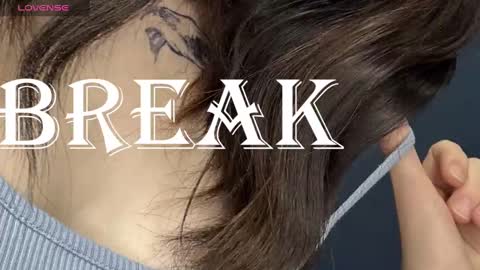 Lilli  follow me kiss online show from 02-17-25, 05:14