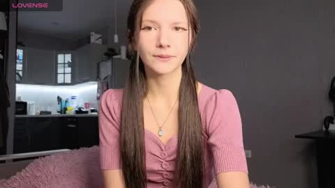 Snapshot of lili_milash chatting on 04-01-26, 06:36 you can found me online show from 04-01-26, 06:36