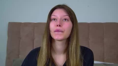 Mia online show from 02-24-26, 06:22