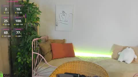 Lilian online show from 09-15-25, 12:10