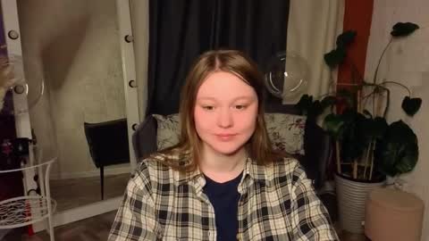 Lilian online show from 02-19-26, 01:07