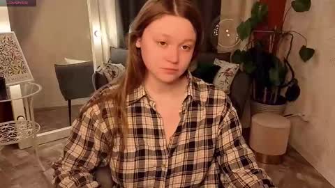 Lilian online show from 03-06-26, 01:18