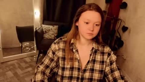 Lilian online show from 04-14-26, 03:18