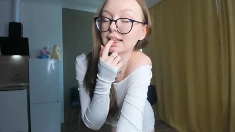 liliangaye online show from 06-04-26, 09:37