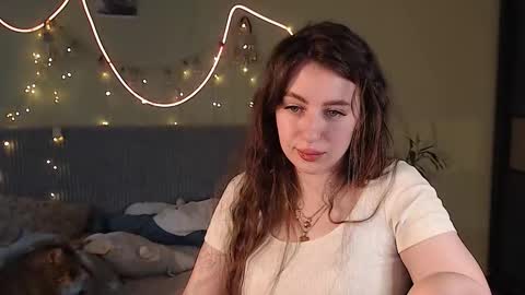 Lilu online show from 11-07-25, 10:37