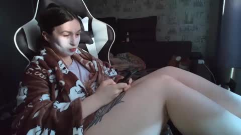 liliawoolf online show from 02-10-26, 06:50