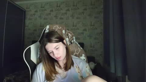 liliawoolf online show from 04-19-26, 05:12