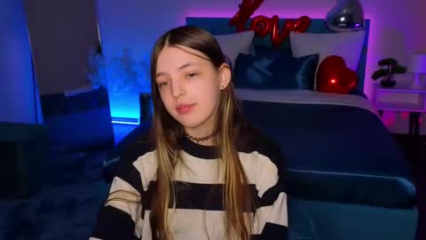 Lili Bakery online show from 02-22-25, 01:22