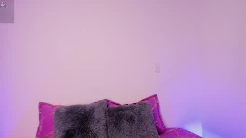   online show from 12-18-25, 02:39