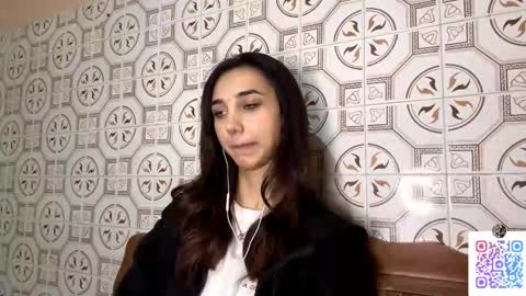 Lina online show from 11-10-25, 11:26