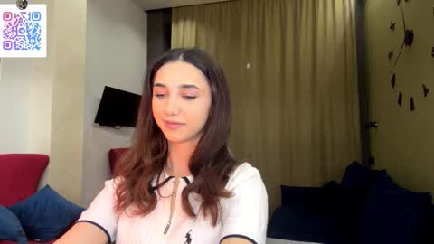 Lina online show from 01-13-26, 10:15