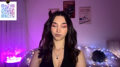 Lina online show from 04-04-26, 10:51