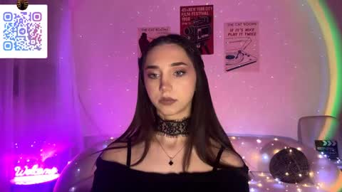 Lina online show from 04-14-26, 10:49