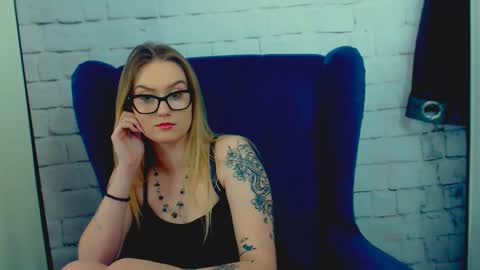 LiliiaSugar online show from 01-29-25, 12:43