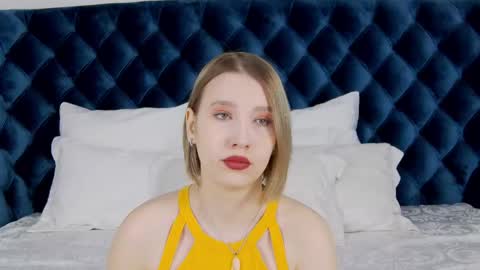 LiliLinn online show from 02-21-25, 04:40