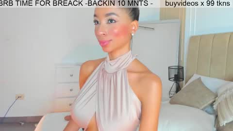 Lili  online show from 03-01-25, 05:20